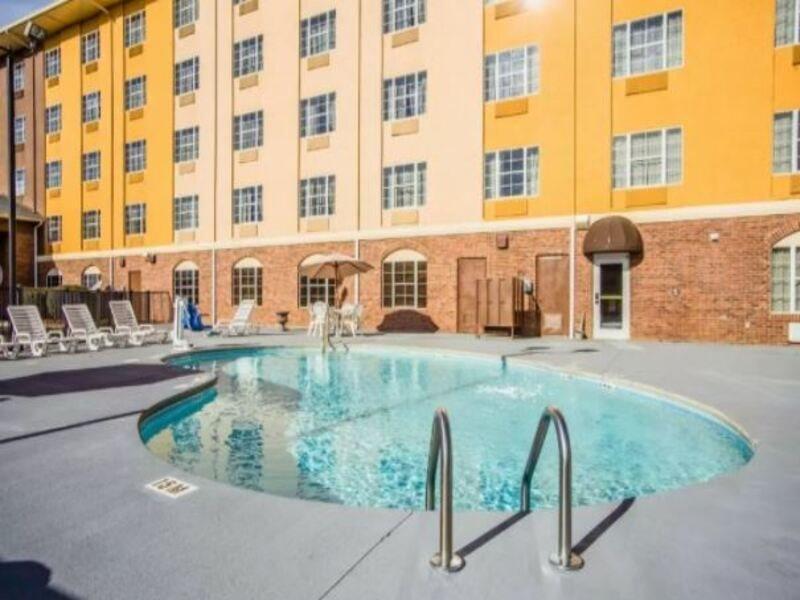 Comfort Suites Pineville - Ballantyne Area Eksteriør billede