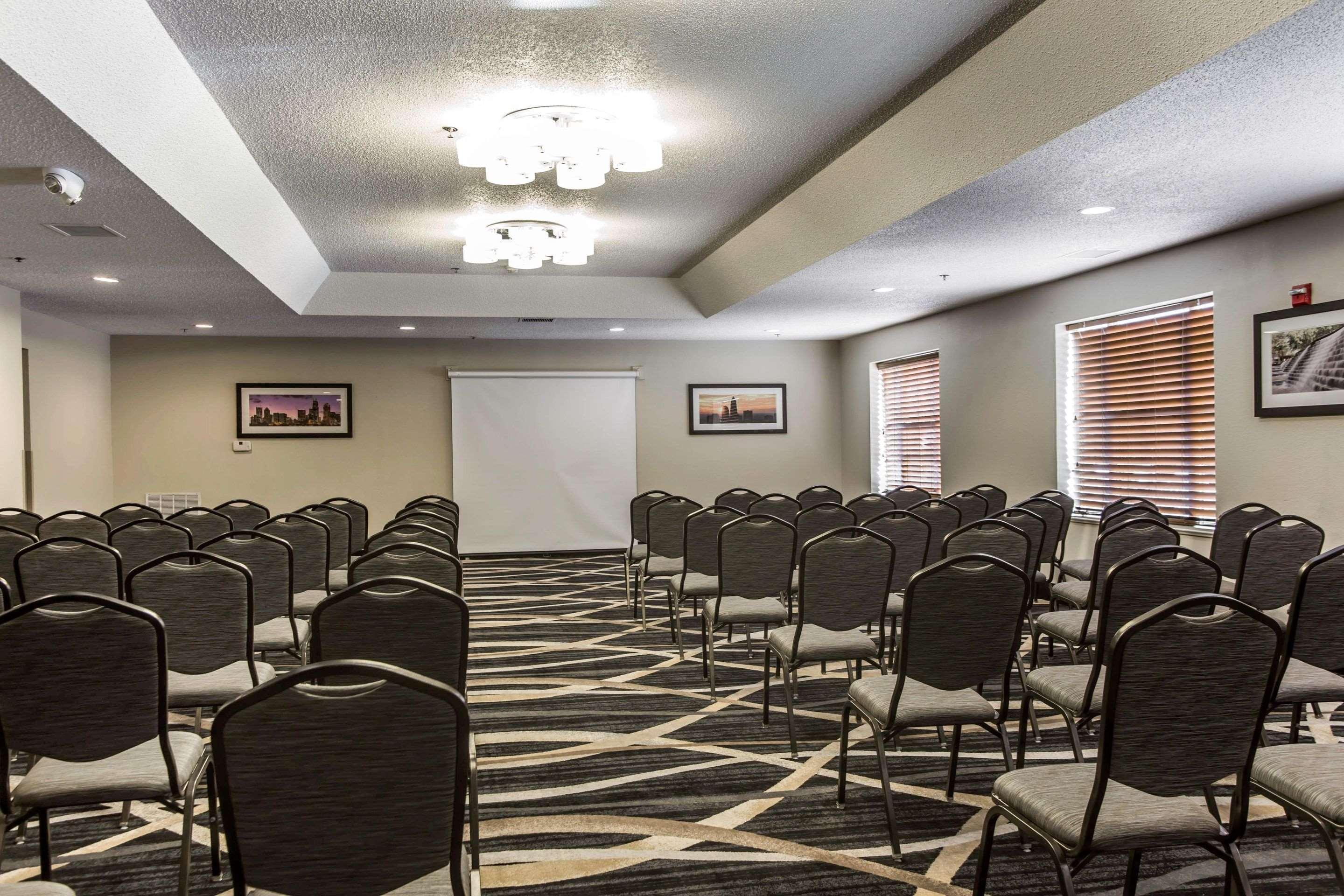 Comfort Suites Pineville - Ballantyne Area Eksteriør billede